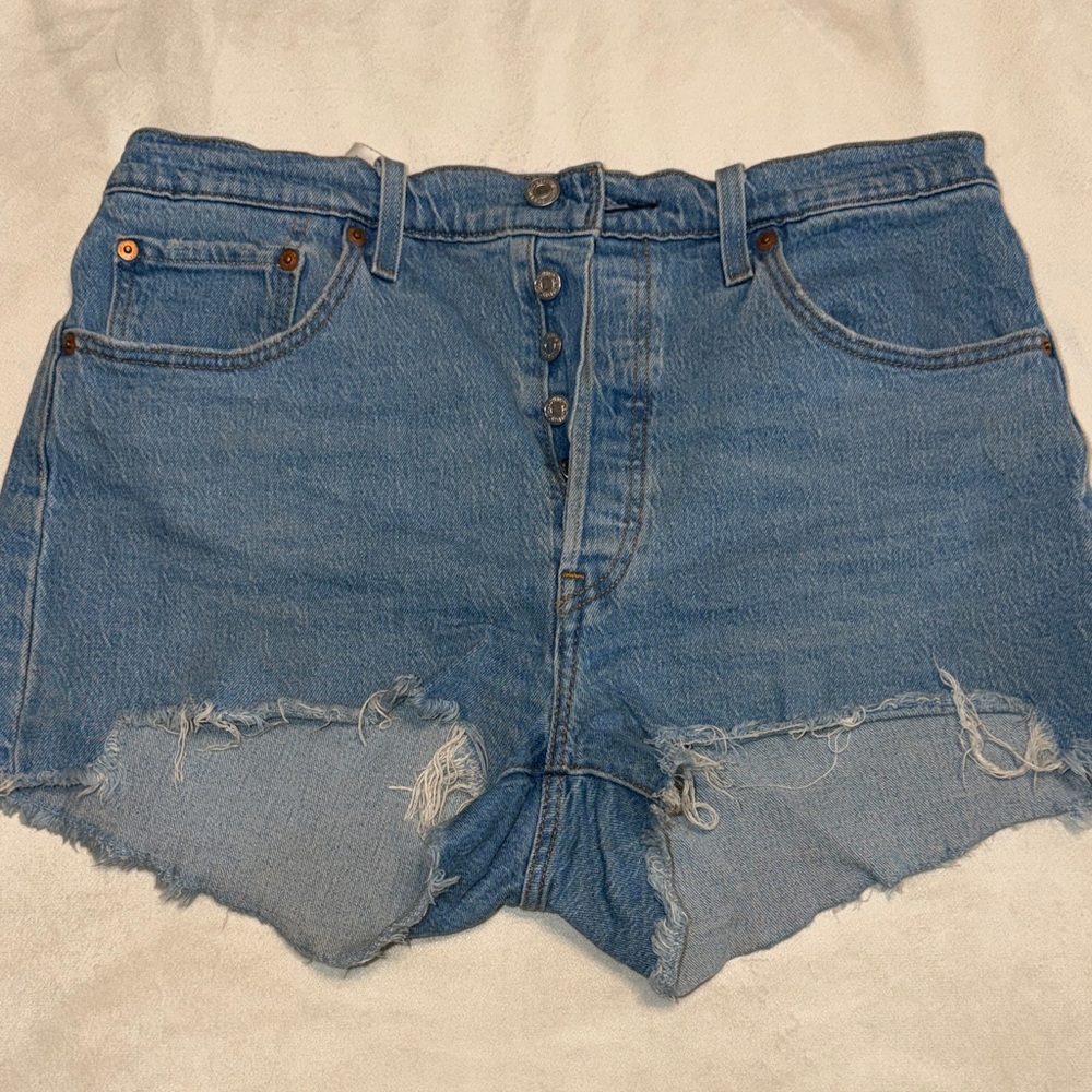 Levi’s 501 shorts